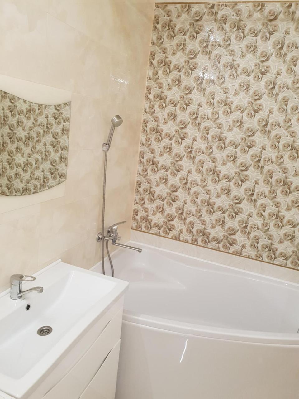 Apartament Near Dnieper Tsjerkasy Buitenkant foto